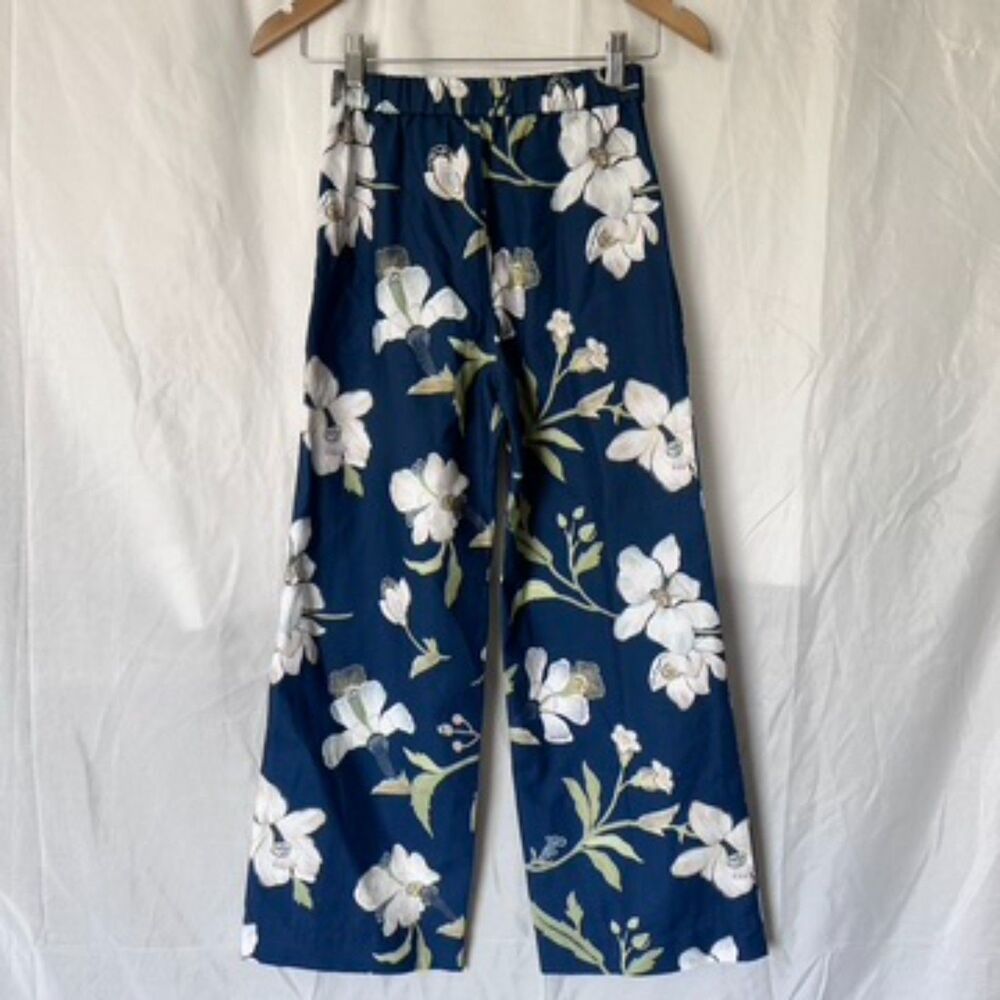 Coco Shop High-Waisted, Wide-Leg Pants in Navy Hibiscus 100% Cotton Size XS - Picture 3 of 11